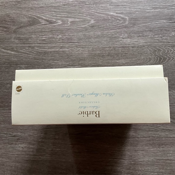 Silkstone Stolen Magic Barbie NIB - Picture 9 of 14